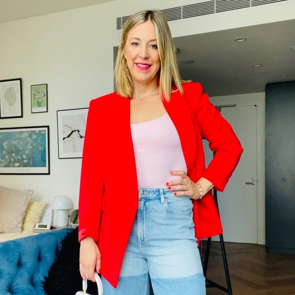 Meet your Posher, Andrea - Picture 3 of 15